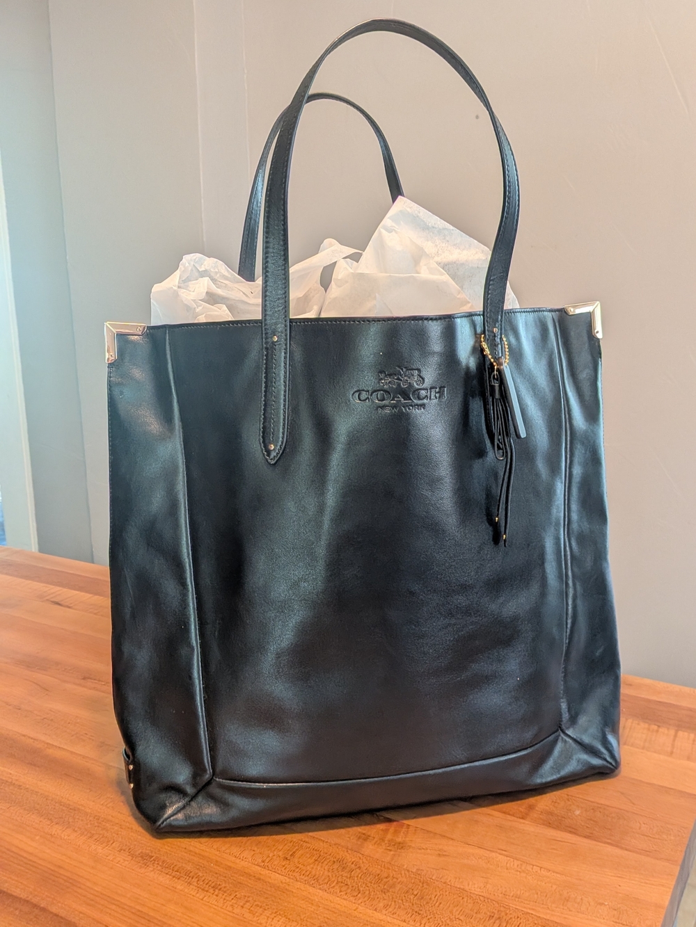 Coach New York Black Leather Tote Bag – Excellent Condition